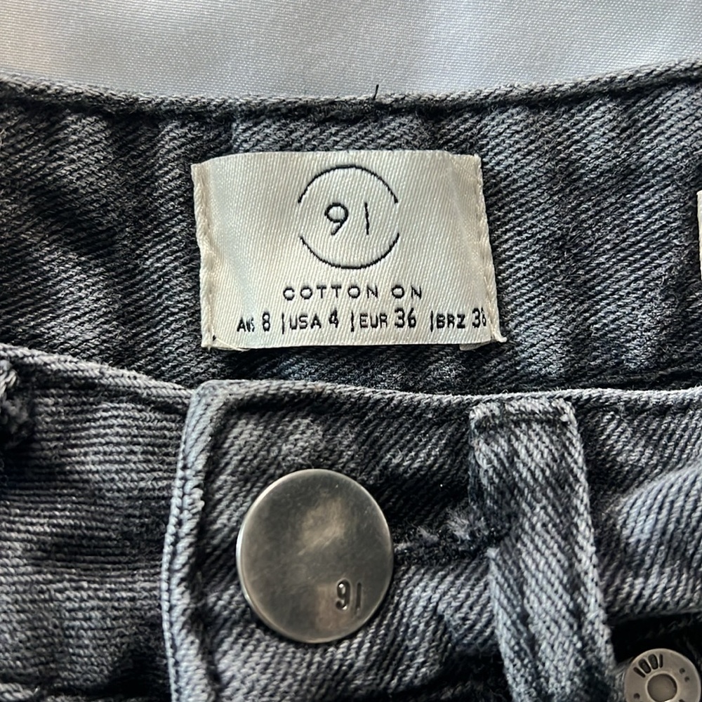 Cotton On High Flashback Distressed Black Denim Shorts - Picture 3 of 4
